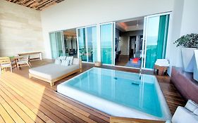 The Grand Luxxe Three Bedroom Spa Suite
