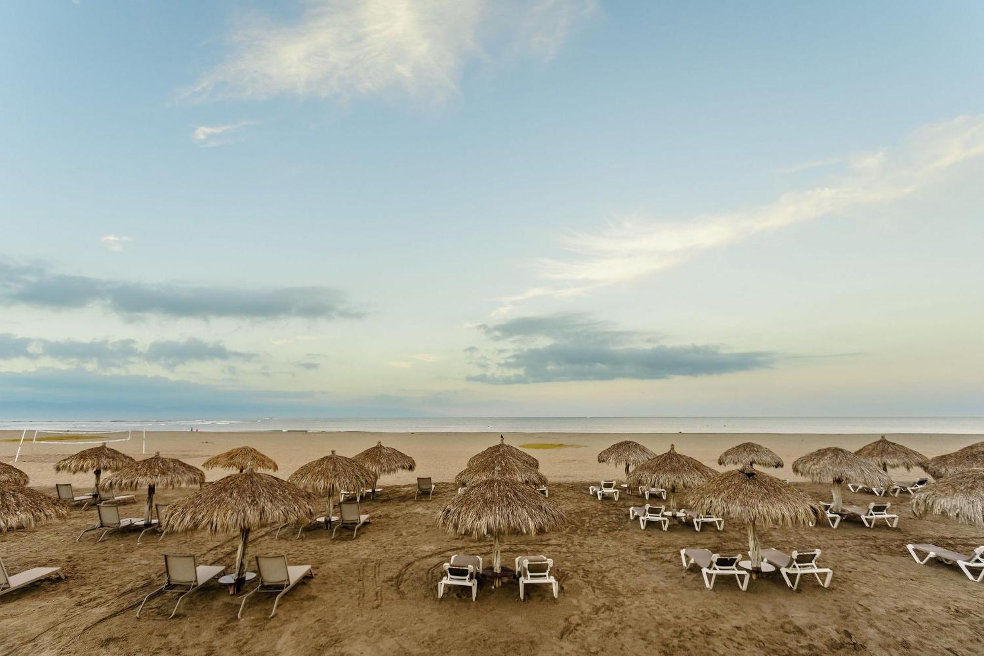 The Grand Luxxe Three Bedroom Spa Suite Nuevo Vallarta Exterior photo