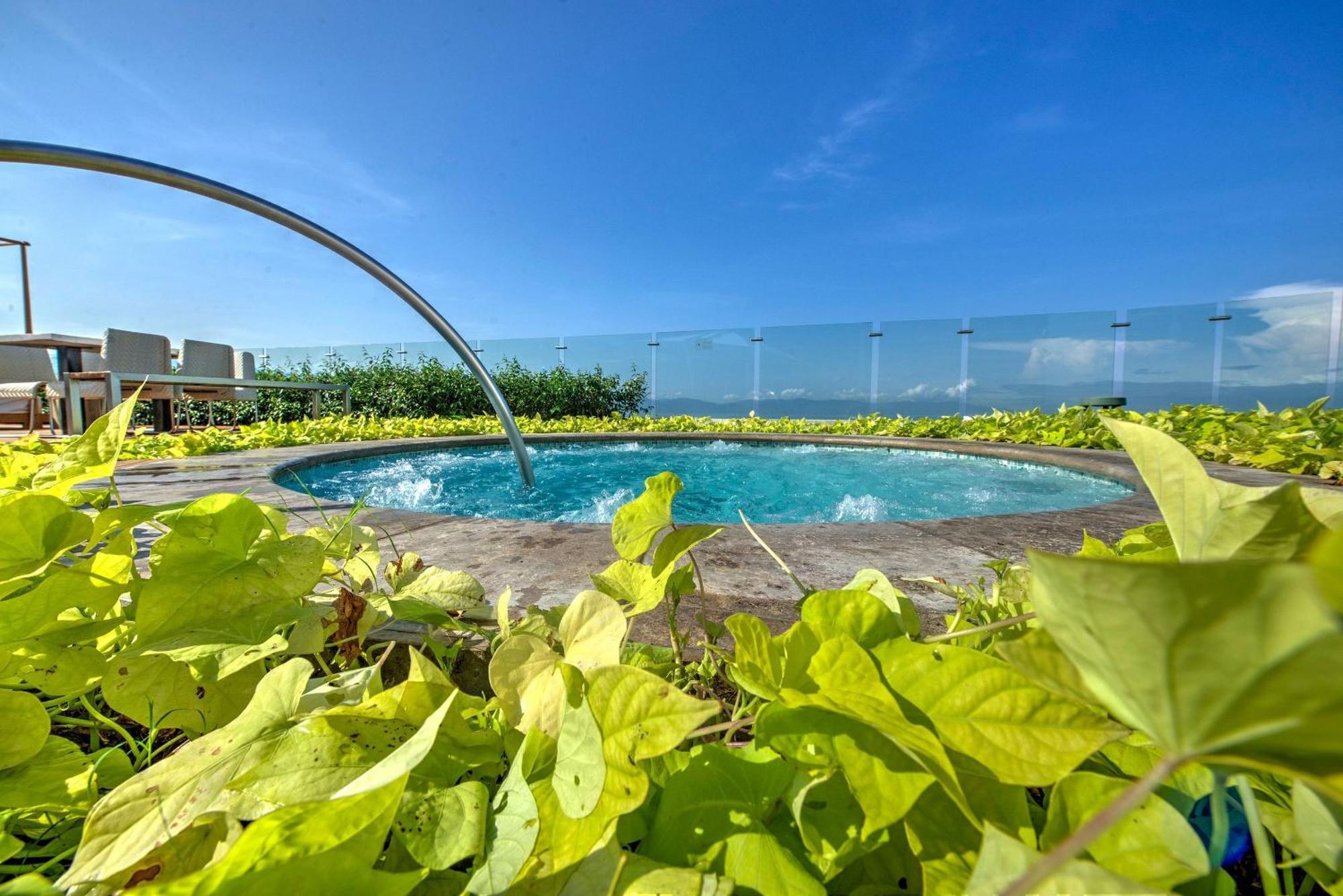 The Grand Luxxe Three Bedroom Spa Suite Nuevo Vallarta Exterior photo